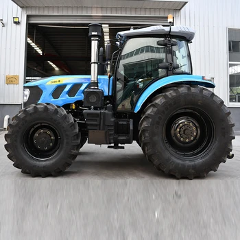 В продаже 210-сильный полноприводный трактор для сельского хозяйства 3