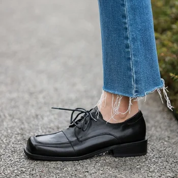 Квадратная повседневная обувь в британском стиле, женская демисезонная простая обувь, женская обувь из мягкой кожи на шнуровке, туфли на низком каблуке 3