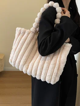 Повседневная женская сумка-тоут большой емкости, милая зимняя теплая сумка на одно плечо, популярная женская сумка для поездок на работу 11
