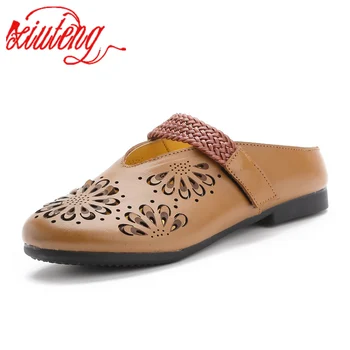 Xiuteng / 2022 Летние новые полые дышащие кожаные сандалии из воловьей кожи, повседневные женские тапочки с мягкой подошвой, обувь для мамы большого размера 1