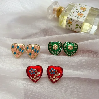 Винтажные серьги-гвоздики с глазурью и эмалью в виде капель в виде сердца любви, Темпераментный Винтажный дизайн Ниши, Цветочные серьги для женщин 1