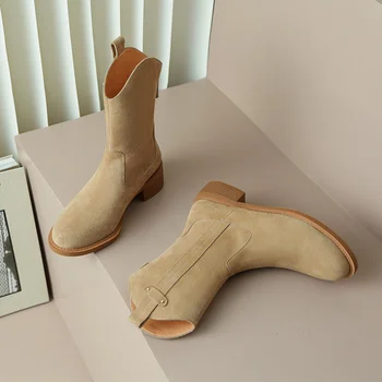 Женские ботинки в стиле ретро, ковбойские сапоги в западном стиле из нубука с короткими бочками, женские зимние ботинки на толстом каблуке 2022 года, женские ботинки для пригородных поездок 16