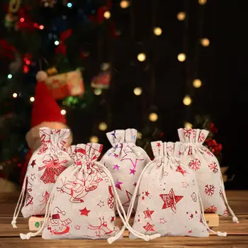Прочный подарочный пакет из яркой мешковины с завязками в деревенском стиле, набор из 24 рождественских подарочных пакетов, идеально подходящих для украшения праздничных конфет 7