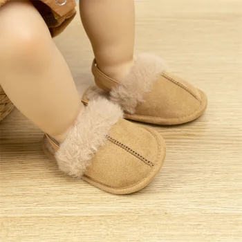 Сандалии для маленьких девочек, милые плюшевые лоскутные туфли принцессы на плоской подошве, повседневная прогулочная обувь для новорожденных 5